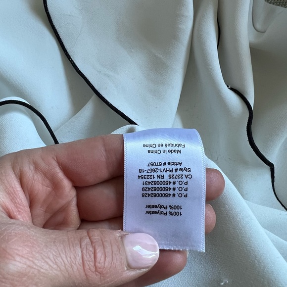 Aritzia Babaton Abasi Tie Front Blouse - Picture 6 of 6